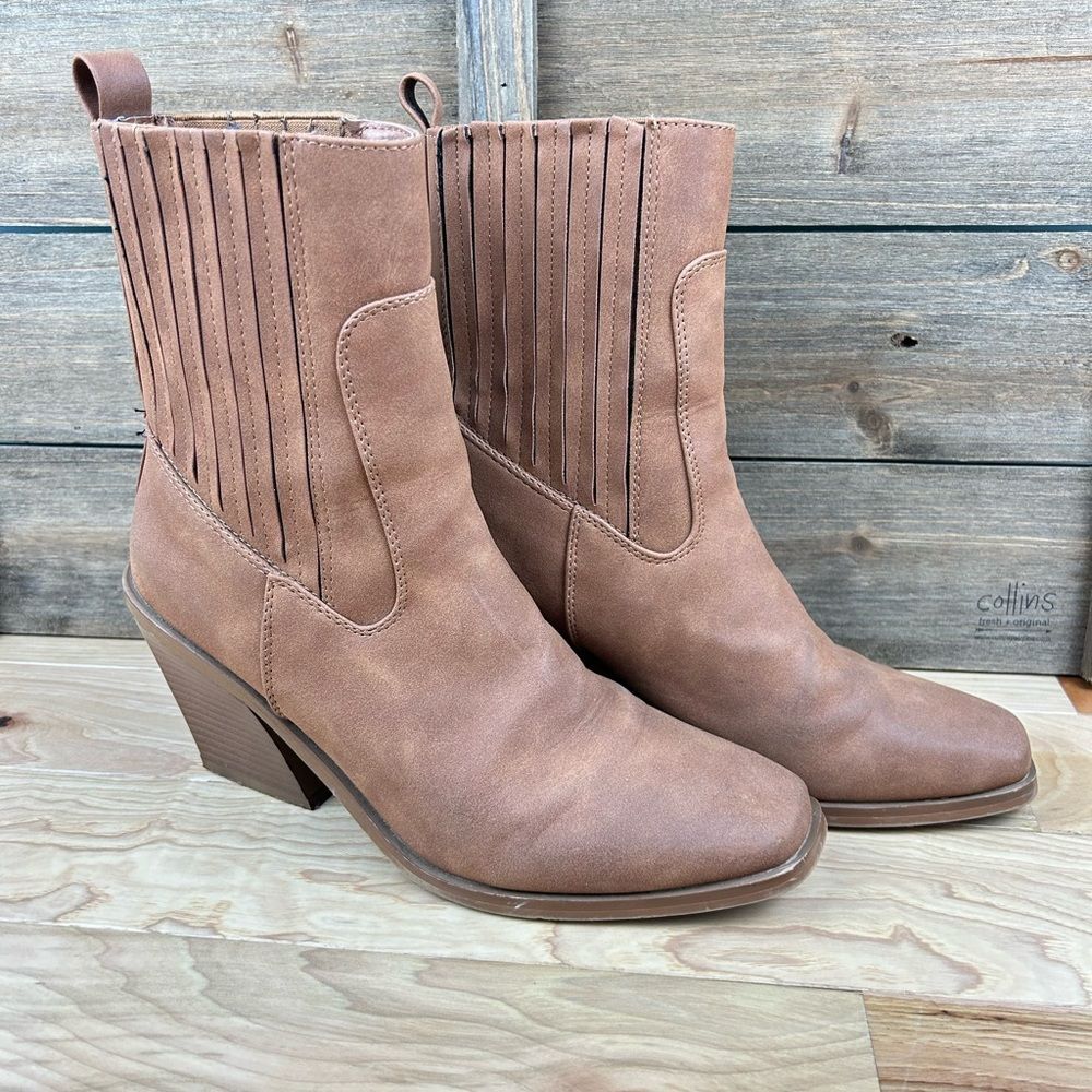 H by Halston Charlotte Western Booties Faux Suede Vegan Leather  Women’s Sz 6